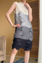 Full Pleated Sleeveless Colorblock Dress