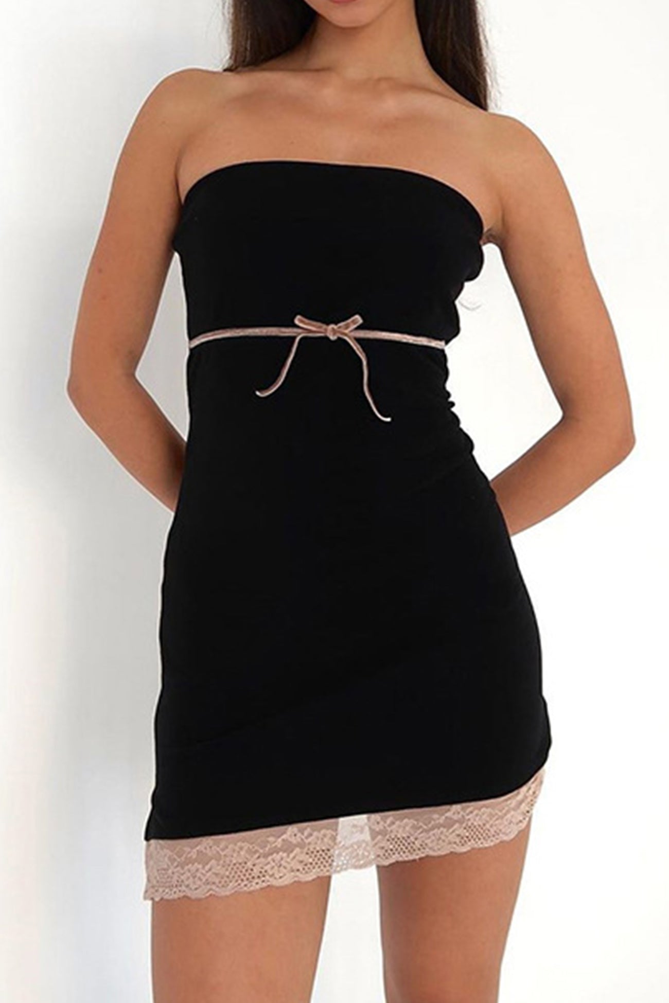 Lacework Tie-up Strapless Mini Dress